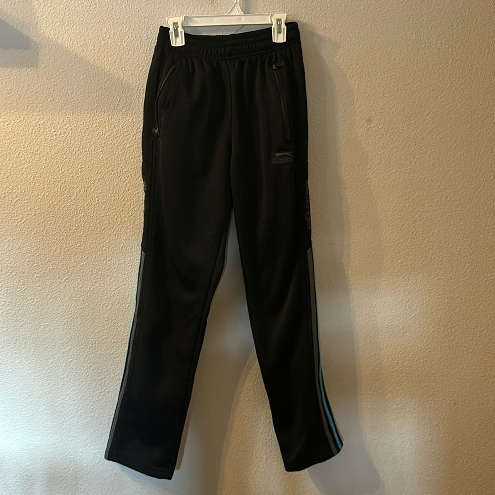 Slazenger black sweatpants size is listed fit like a medium